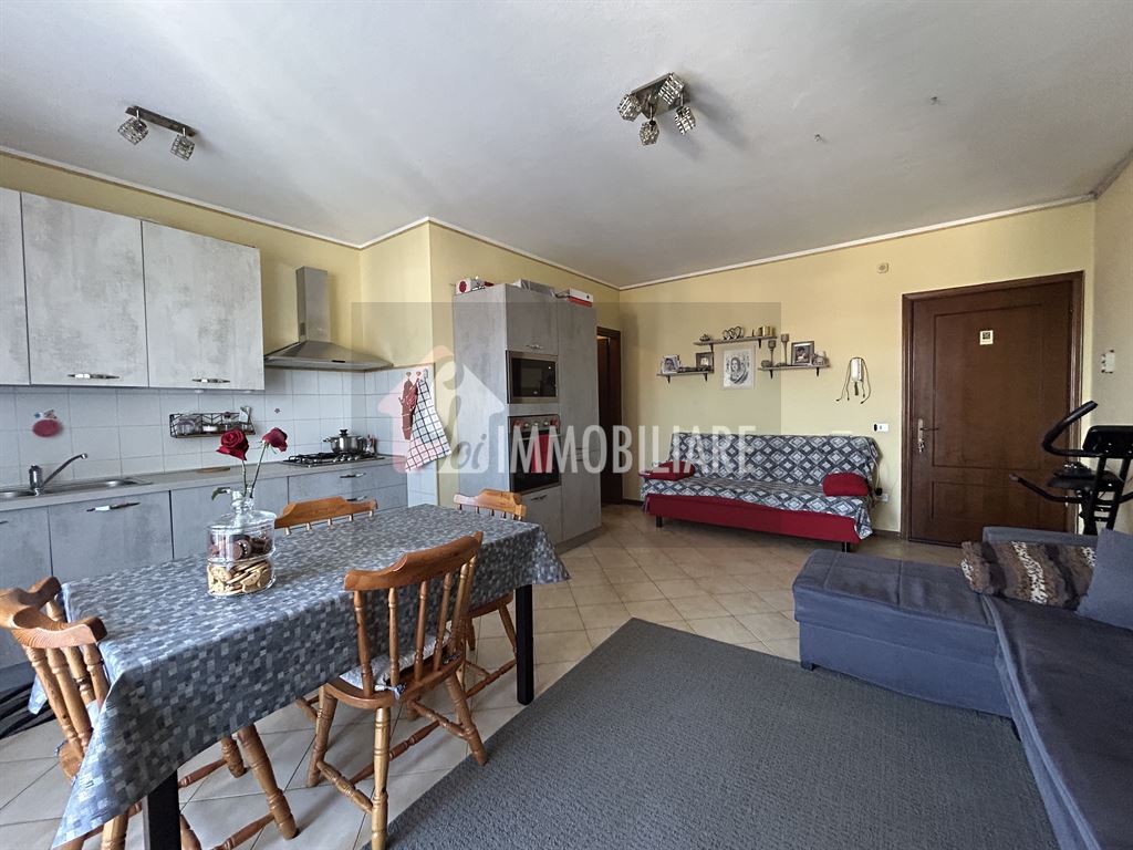 APPARTAMENTO CON DUE CAMERE DA LETTO